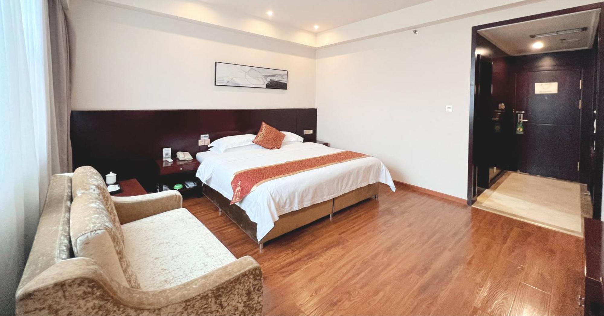 Chengdu Joyhub Cheer Hotel Shuangliu Екстериор снимка